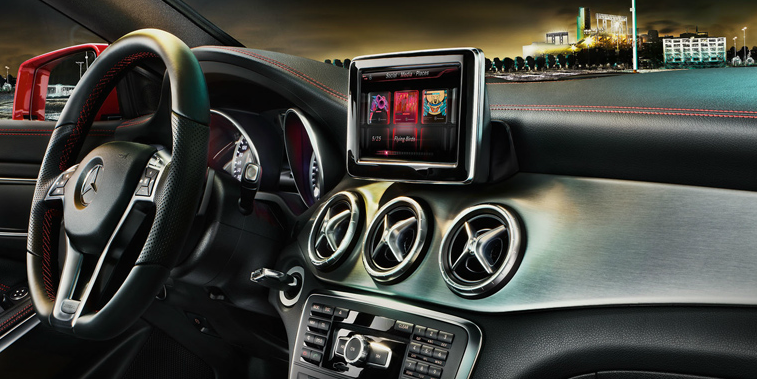 2015 Mercedes-Benz CLA Interior Dashboard