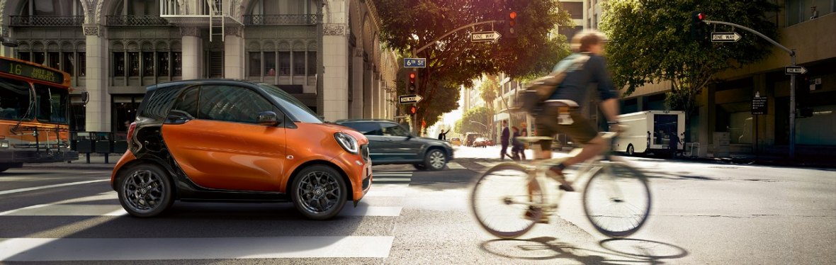 2016 smart fortwo Exterior Side view